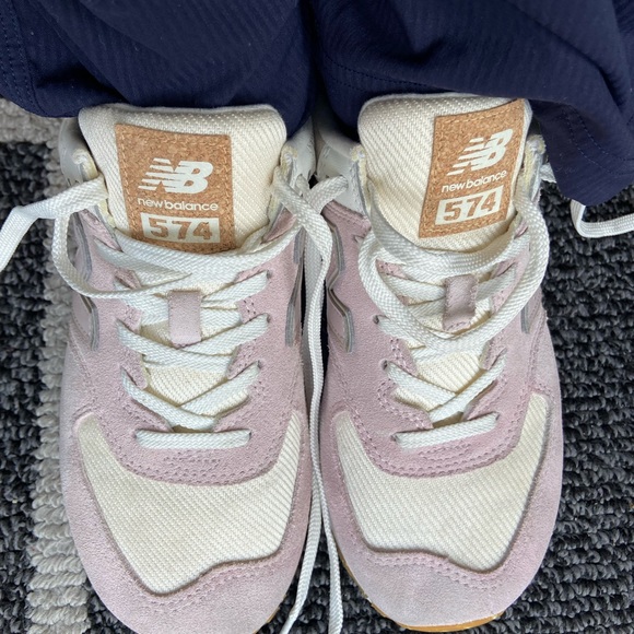 New Balance 574 Woman’s Sneaker - Picture 9 of 10